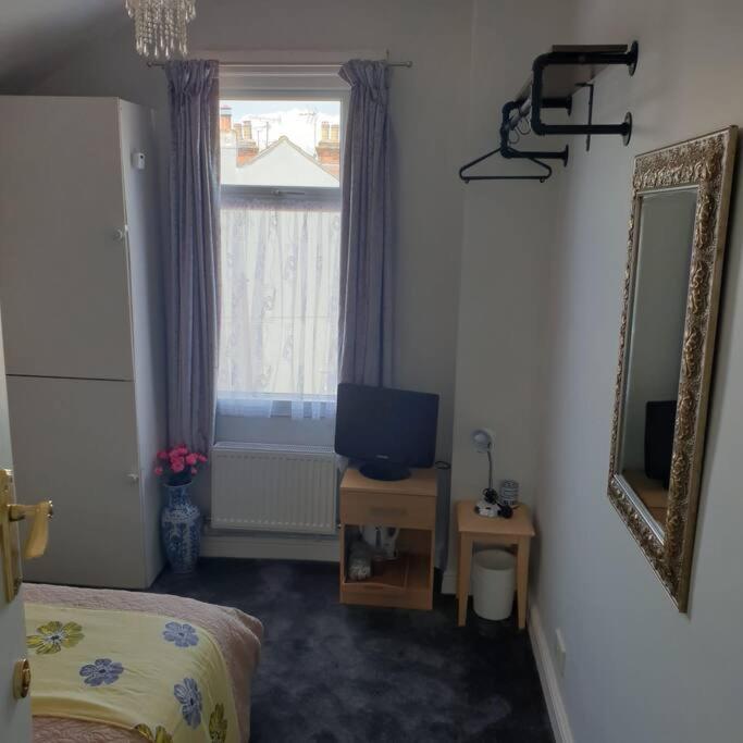 Travellers' Choice In Harwich-Essex Villa Екстериор снимка
