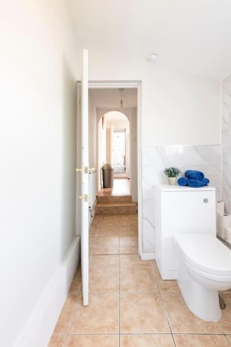 Travellers' Choice In Harwich-Essex Villa Екстериор снимка